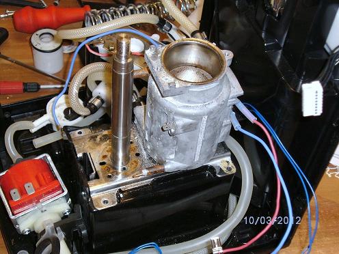 Bean2cup.org | Krups hydraulic cylinder - leak (Repair & Maintenance >>  Krups)